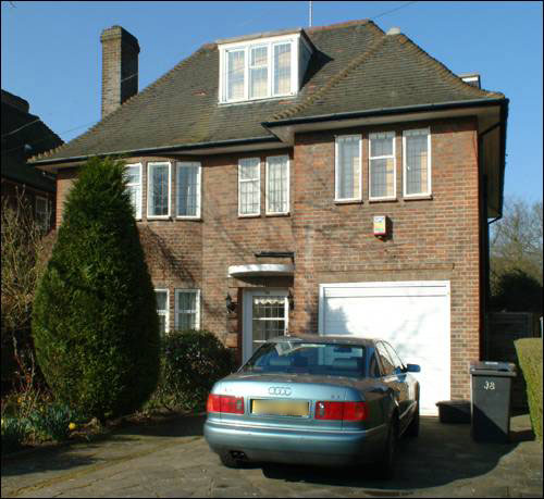 098 Kingsley Way